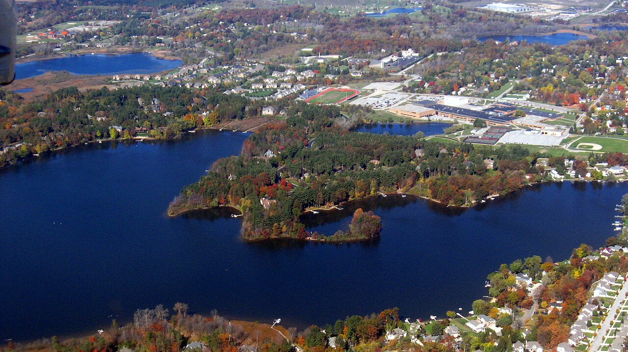 Aerial view of Brighton Lake and surrounding Livingston County neighborhoods